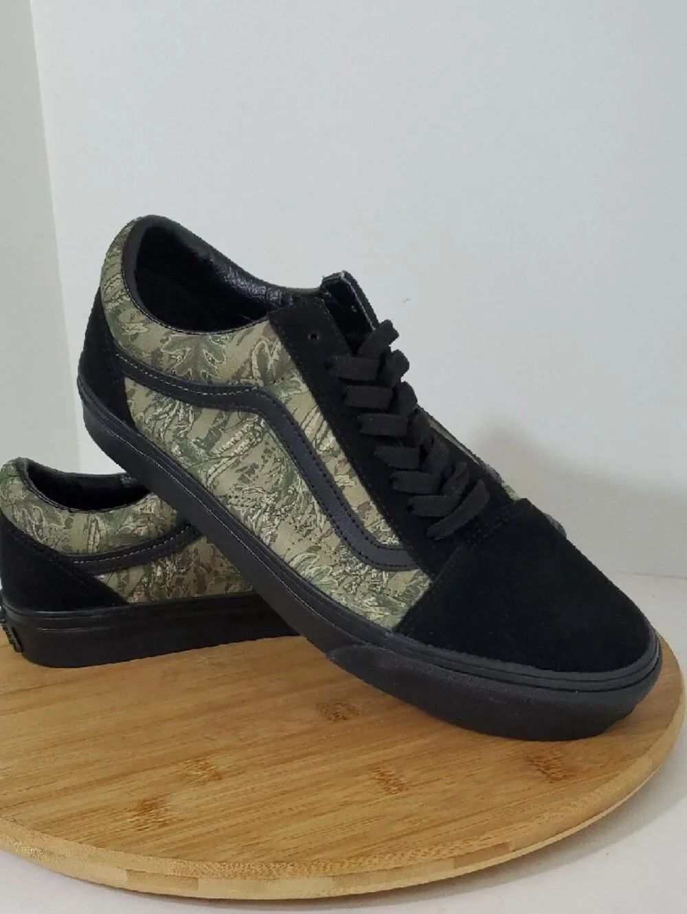 Vans Old Skool Black Camo Sneakers Unisex Men's 9.5/ Women's 11 NIB